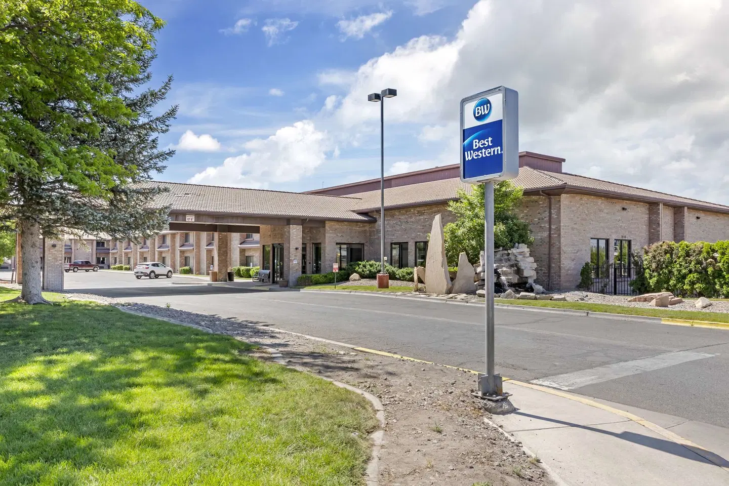 Best Western Elko Inn EXTERIOR