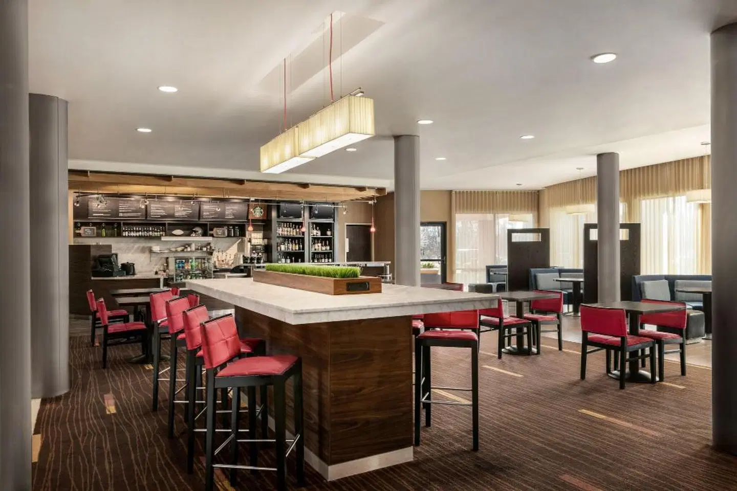 Courtyard by Marriott Mt. Holly Westampton Bar