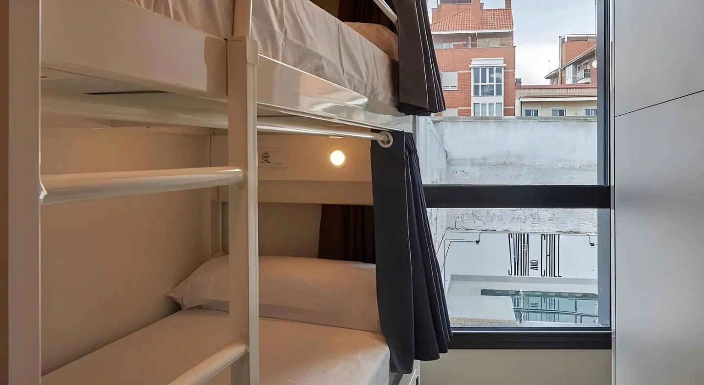 Hostelfly ROOM_EXAMPLE