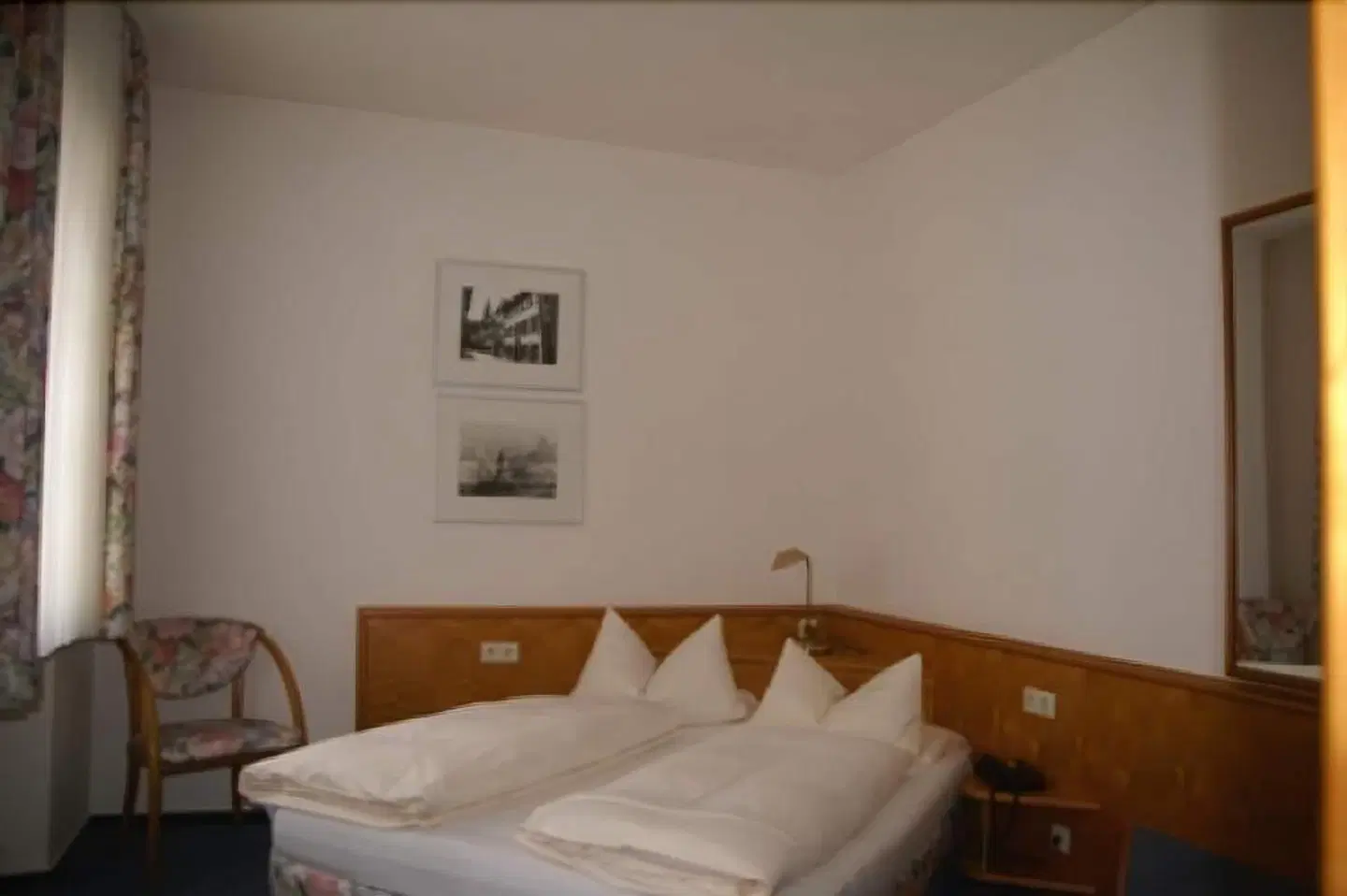 Am Rathaus ROOM_EXAMPLE