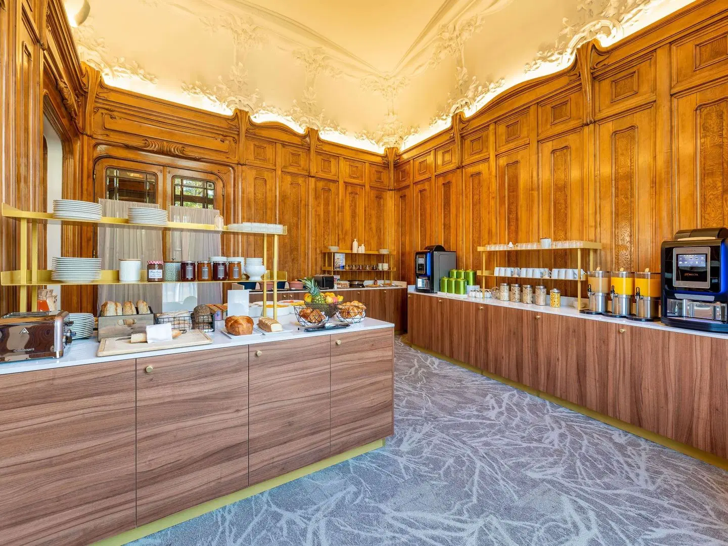 Mercure Lyon Centre Château Perrache hotel ROOM_EXAMPLE