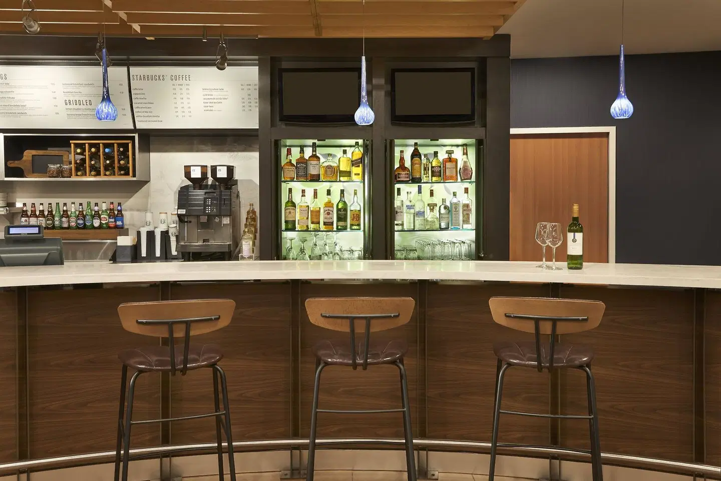 Courtyard by Marriott Toronto Mississauga/Meadowvale Bar