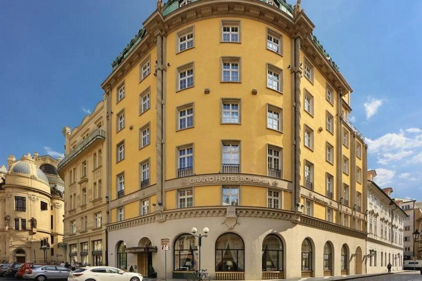 Grand Hotel Bohemia EXTERIOR