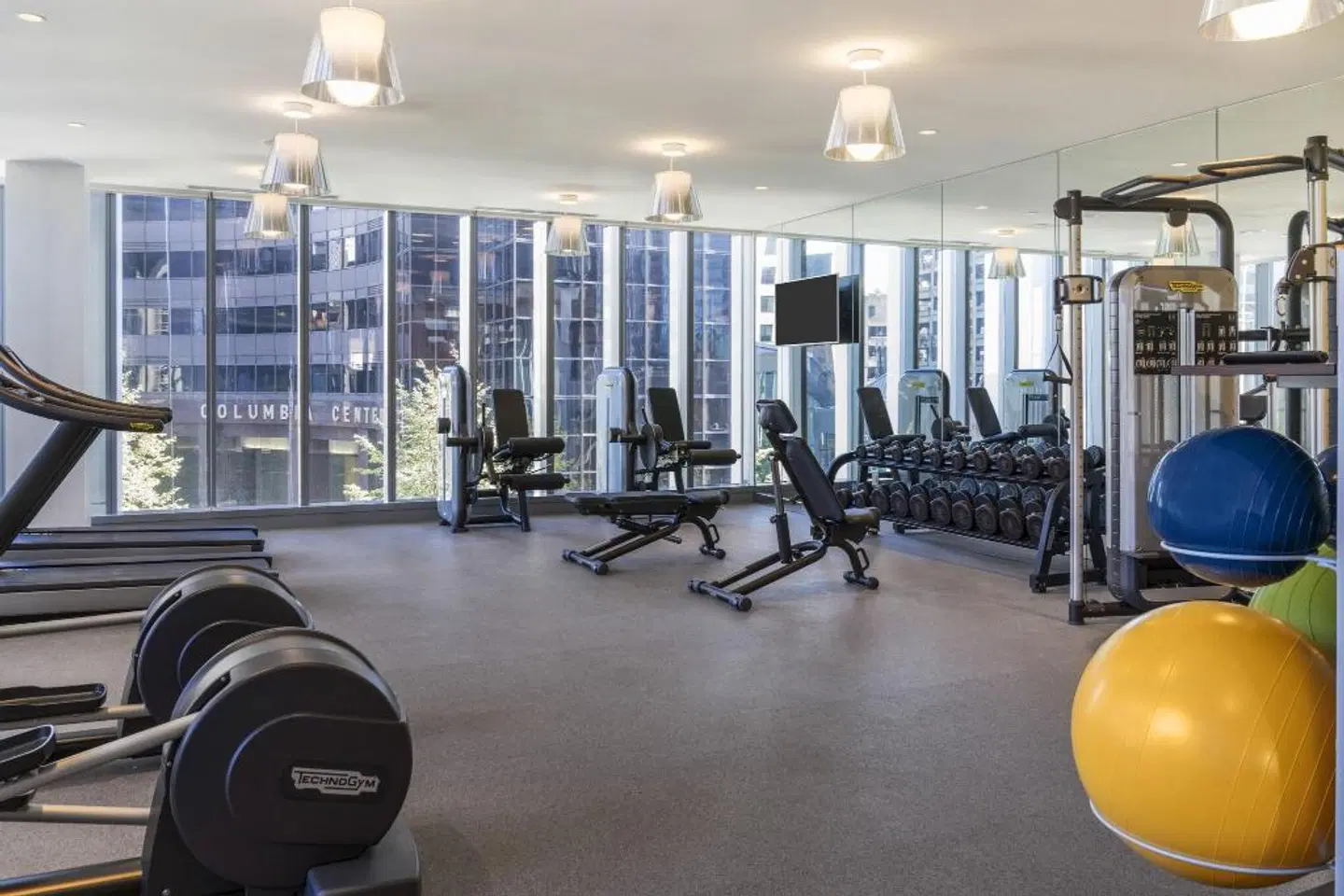 Lotte Hotel Seattle SPORTS_AND_LEISURE