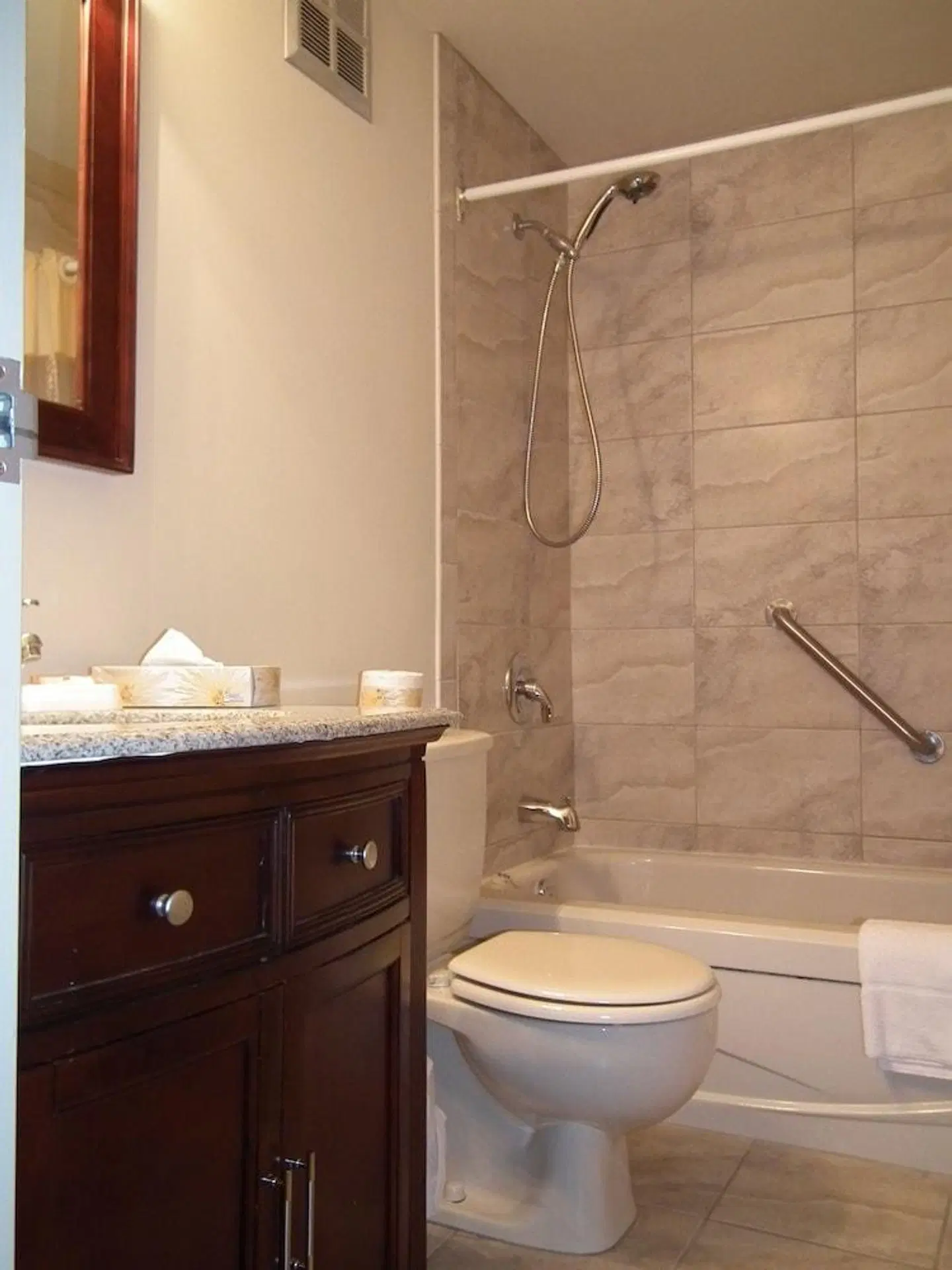 Royal Harbour Resort Thornbury Badezimmer