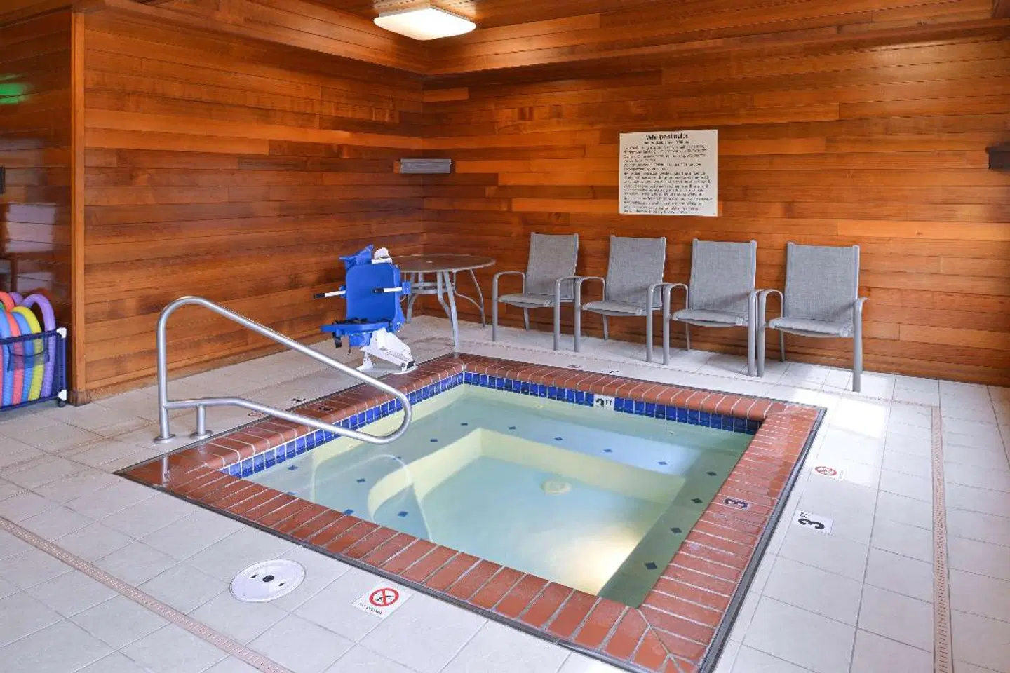 Hampton Inn Portland East Hallenbad