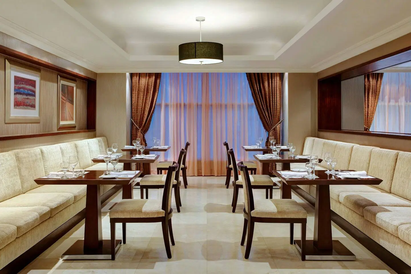 Le Méridien Towers Makkah Restaurant