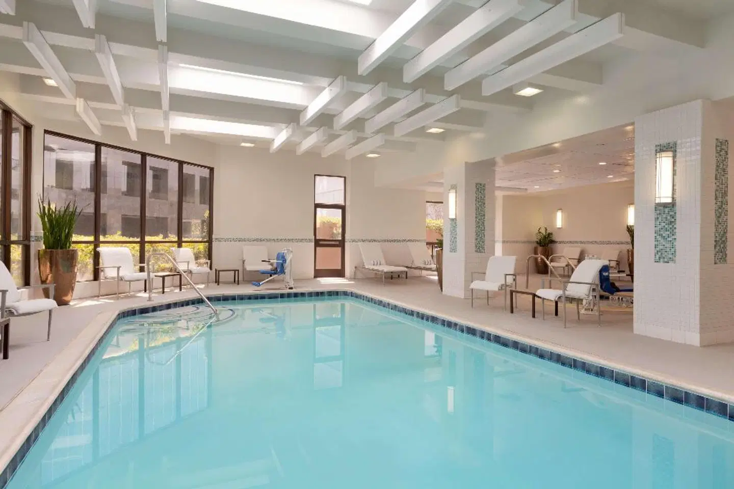 Embassy Suites by Hilton Irvine Orange County Airport Hallenbad