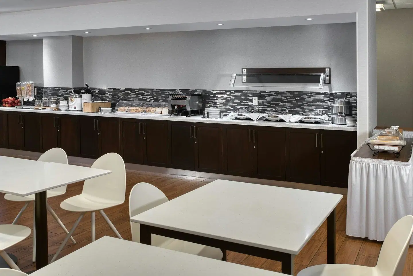 TownePlace Suites by Marriott Belleville Bar