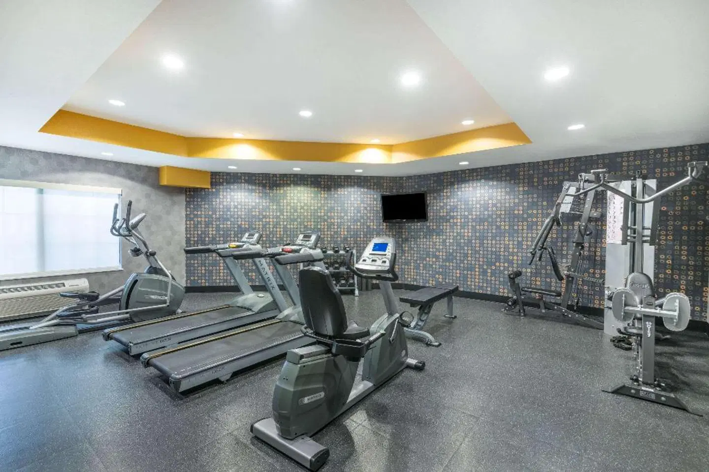 La Quinta Inn & Suites by Wyndham Las Vegas Airport South SPORTS_AND_LEISURE