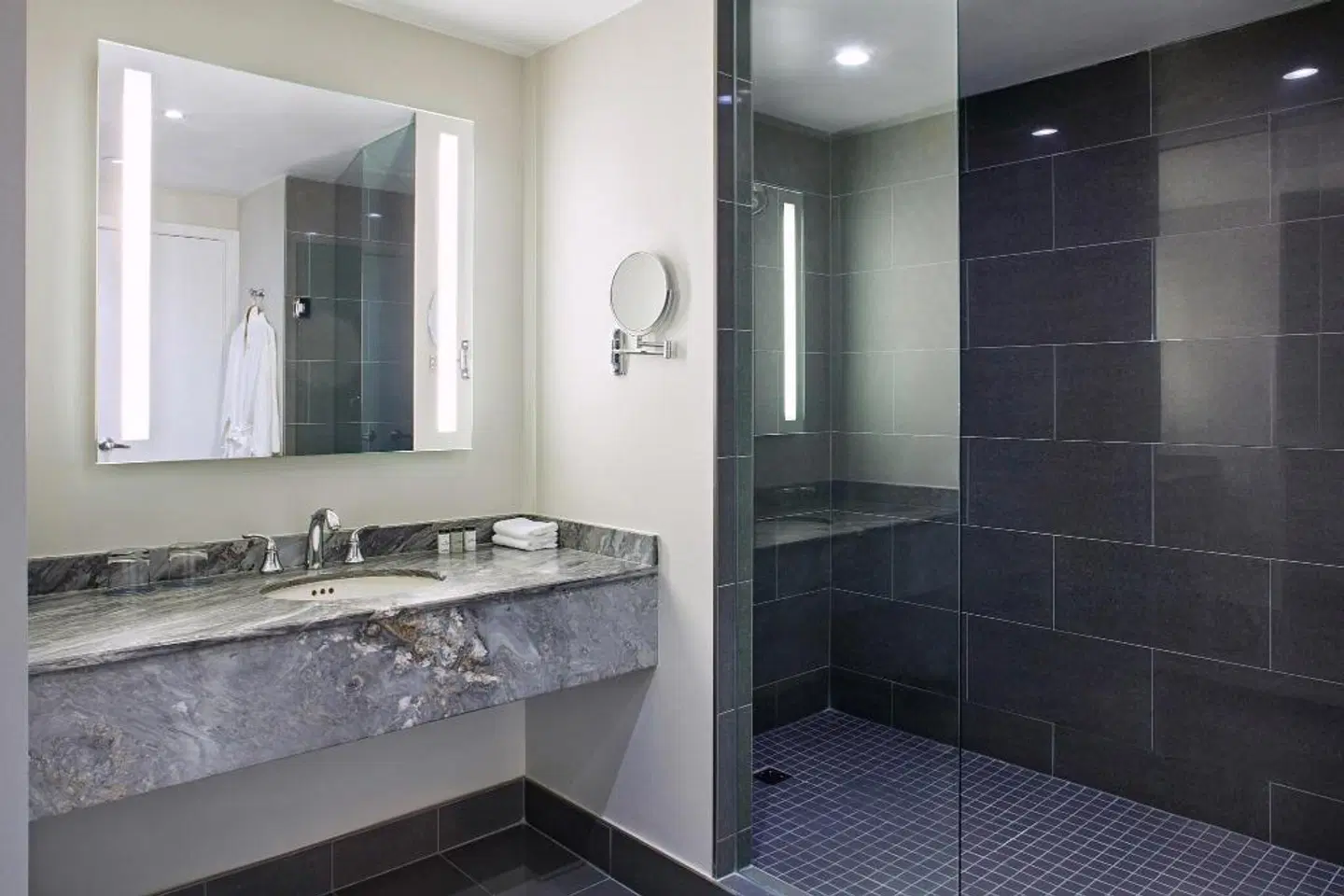 Sheraton Parkway Toronto North Hotel & Suites Badezimmer
