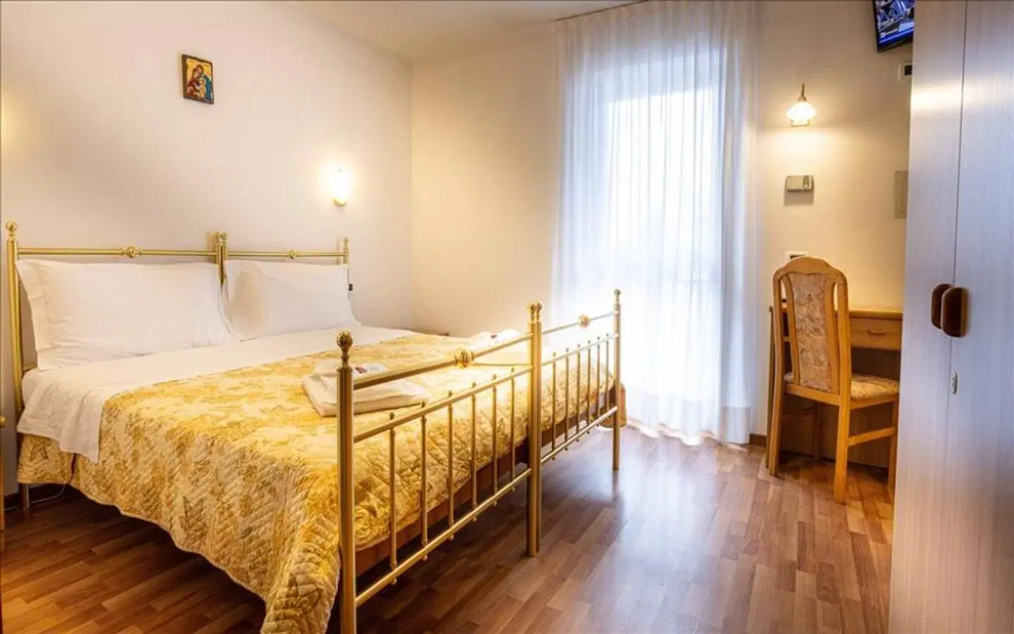 Sella Ronda & Dependance Serenella ROOM_EXAMPLE