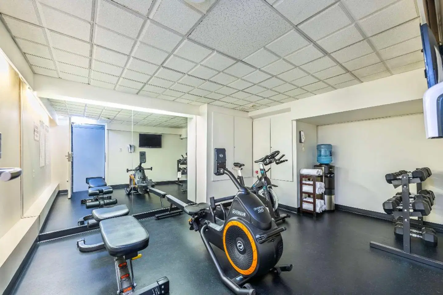 Quality Inn Downtown Inner Harbour SPORTS_AND_LEISURE