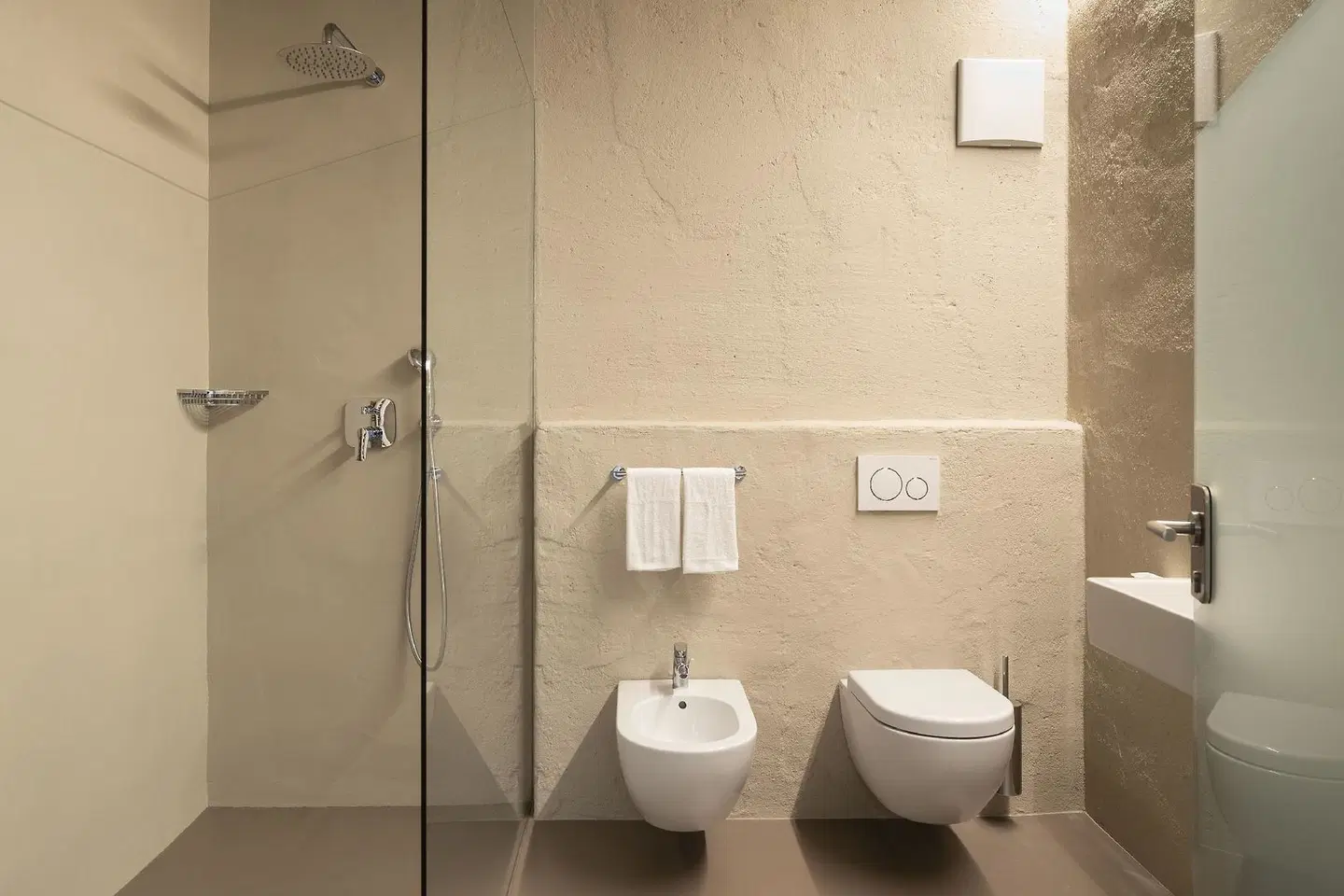 Rössl Bianco b&b&b Badezimmer