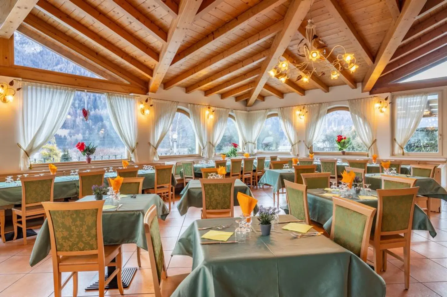 Monclassico Restaurant