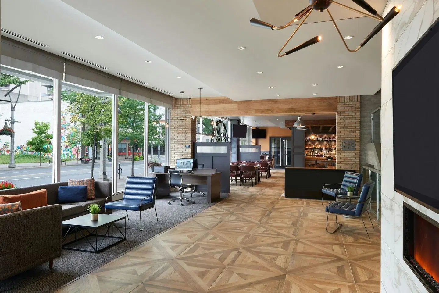 Four Points by Sheraton Windsor Downtown LOUNGE_LOBBY
