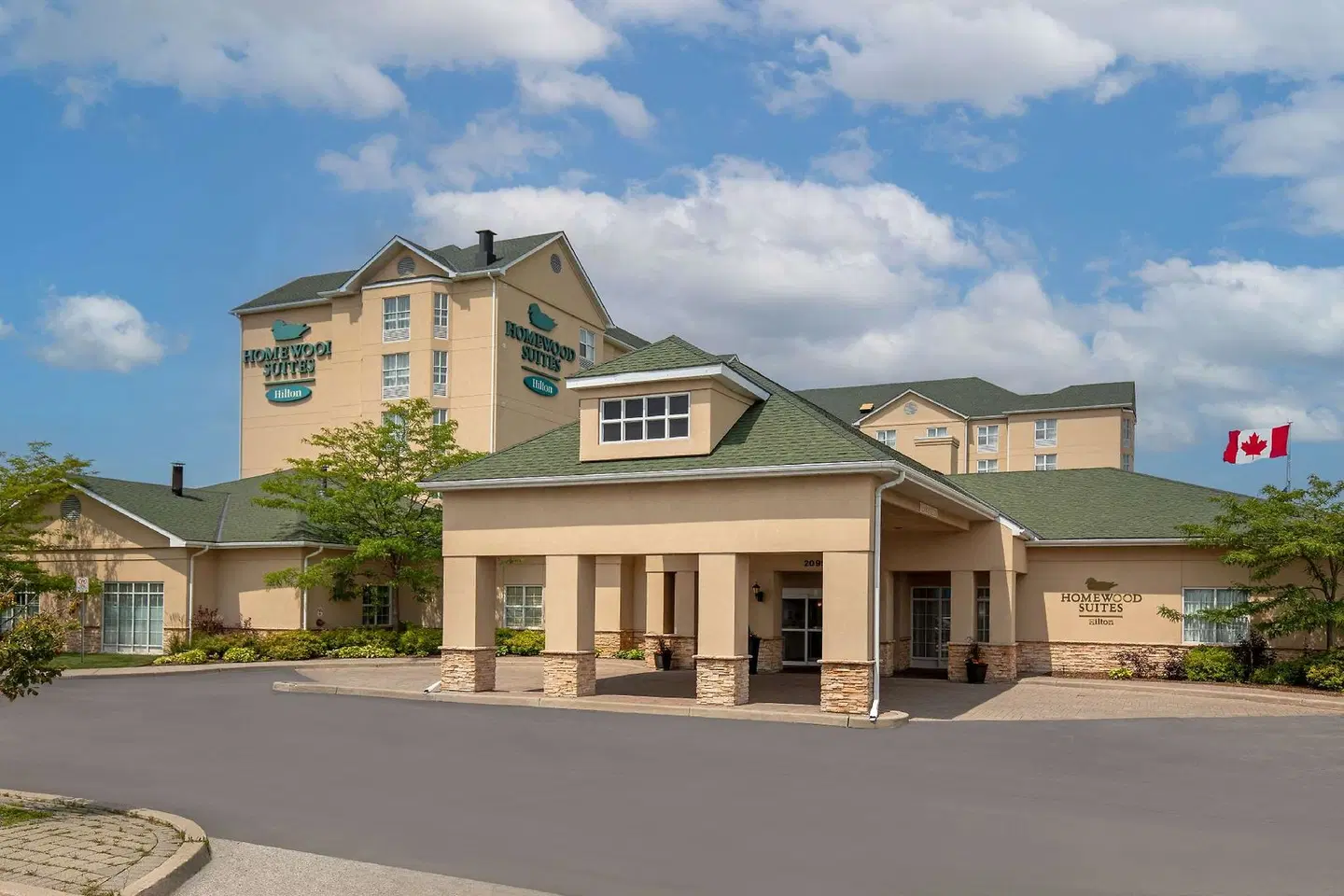 Homewood Suites by Hilton Toronto-Oakville EXTERIOR
