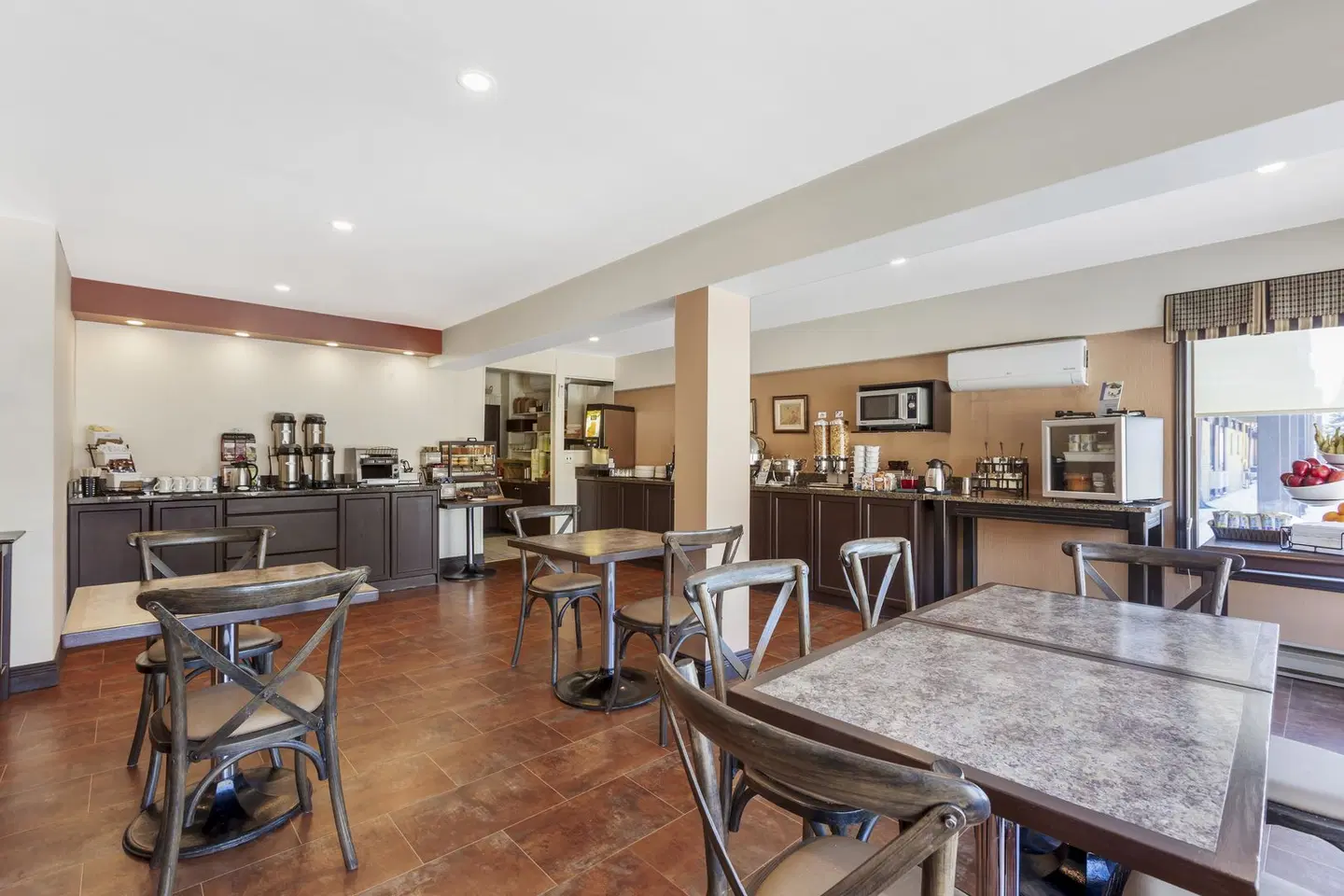 Best Western Plus Otonabee Inn Restaurant