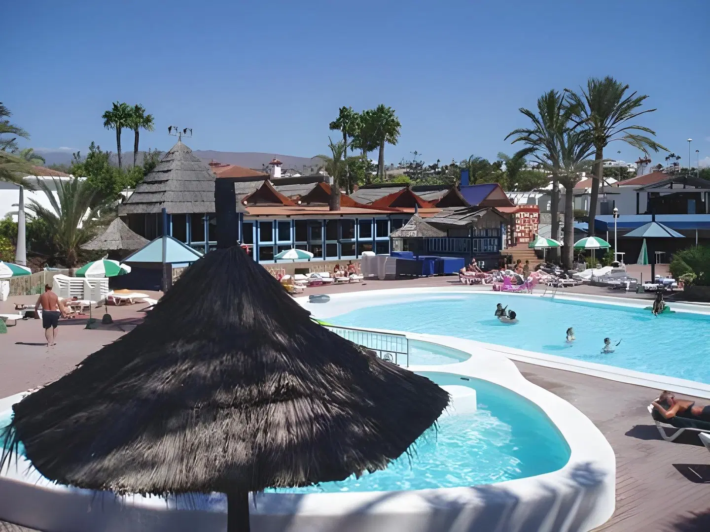 Hotel DunaGolf Suites OUTDOOR_POOL