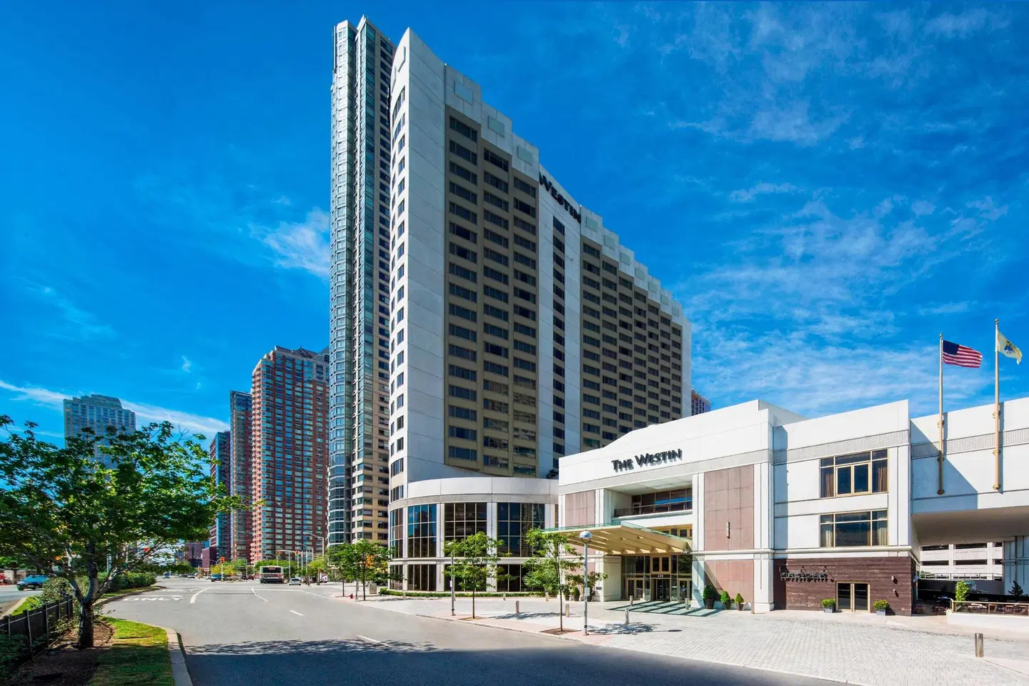 The Westin Jersey City Newport EXTERIOR