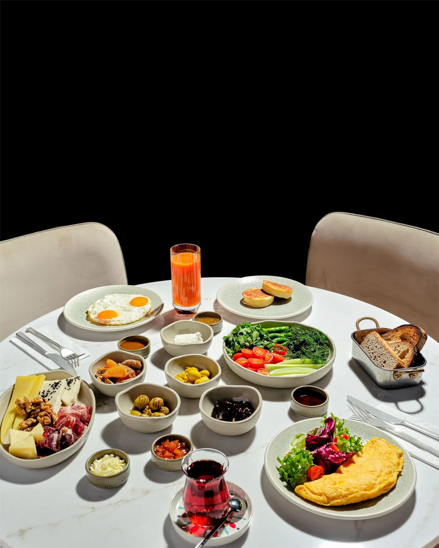 Canopy By Hilton Istanbul Taksim Restaurant