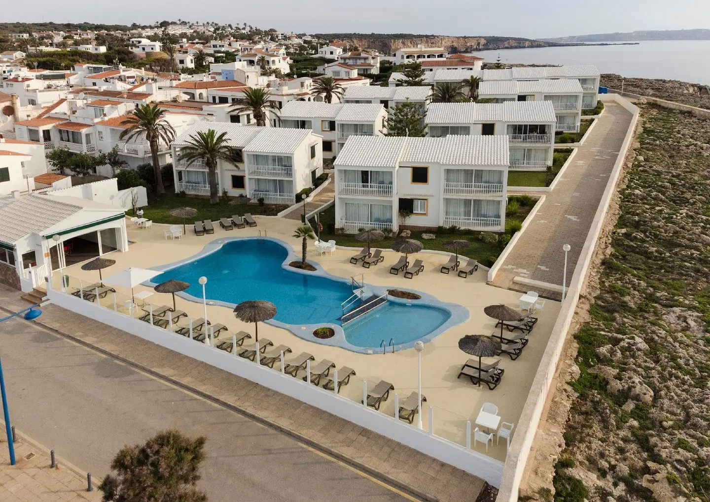 AluaSun Far Menorca OUTDOOR_POOL