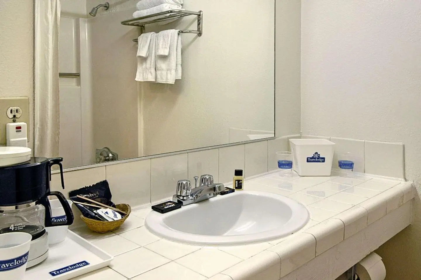 SureStay Plus Hotel By Best Western Mammoth Lakes Badezimmer