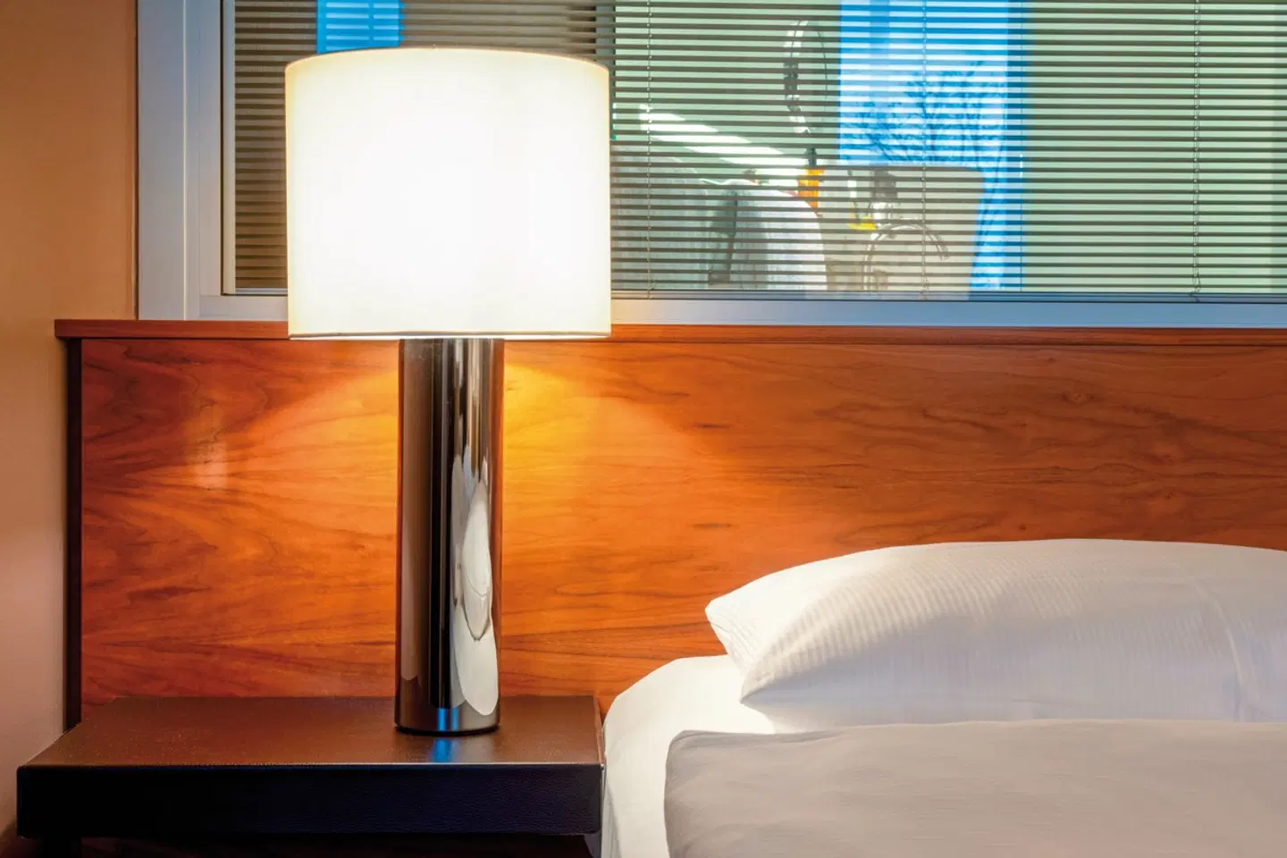 Mövenpick Hotel Hamburg ROOM_EXAMPLE