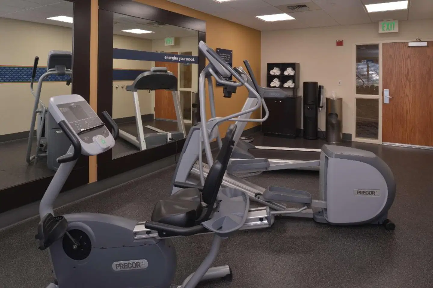 Hampton Inn & Suites Bakersfield North-Airport SPORTS_AND_LEISURE