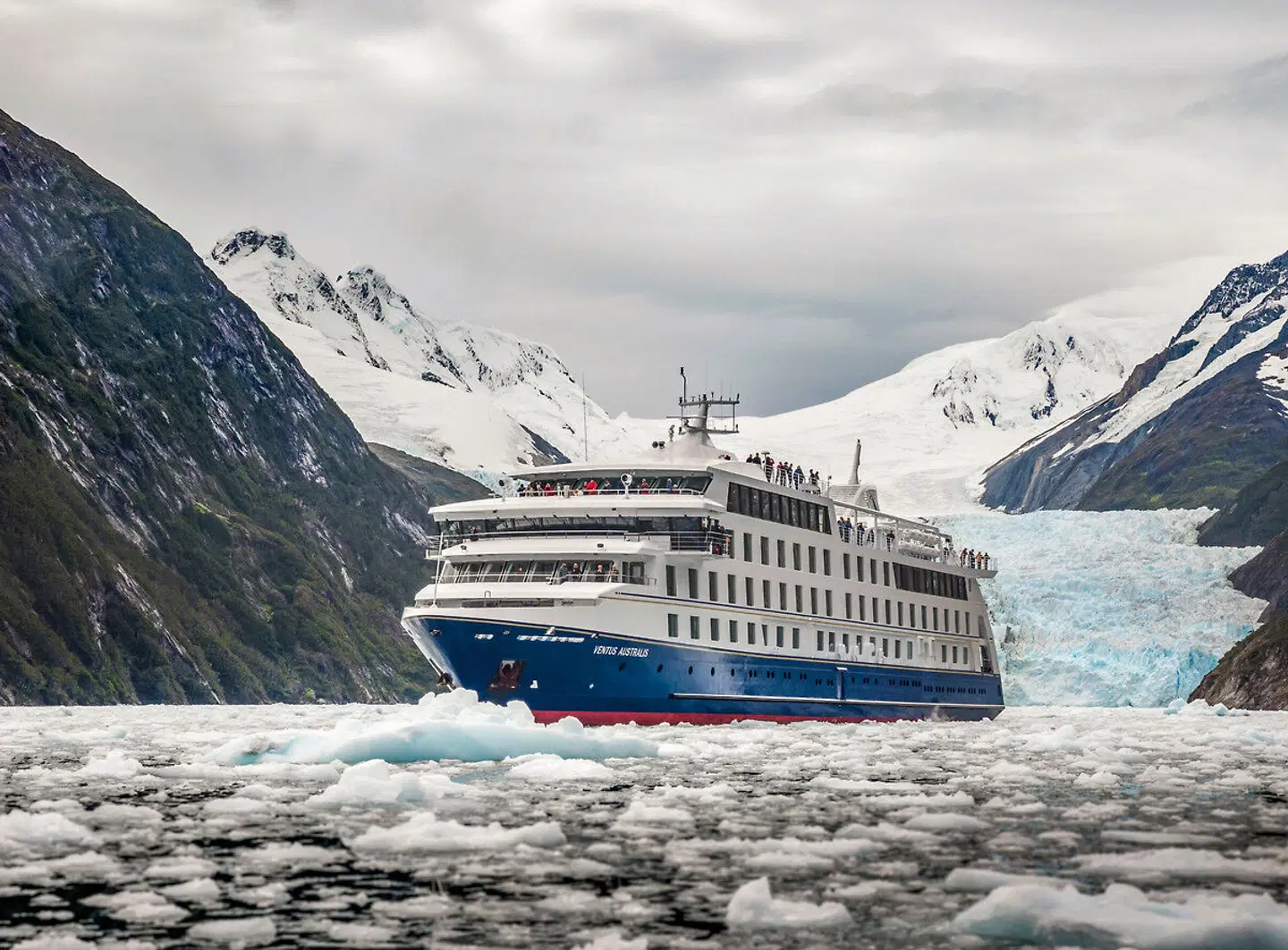 Traumlandschaften am Ende der Welt: Ventus Australis ab Punta Arenas EXTERIOR