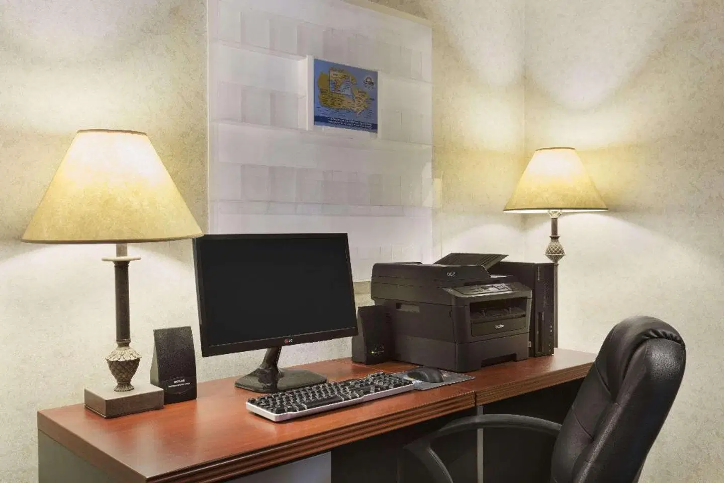 Days Inn by Wyndham Ottawa Airport ROOM_EXAMPLE