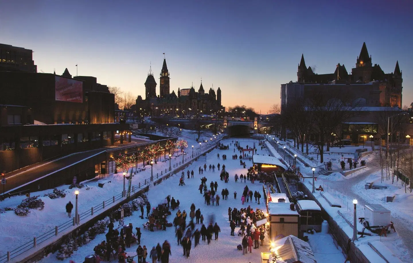 Holiday Inn Ottawa East by IHG EXTERIOR