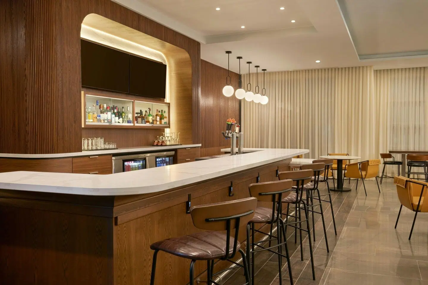 Courtyard by Marriott Kitchener Bar