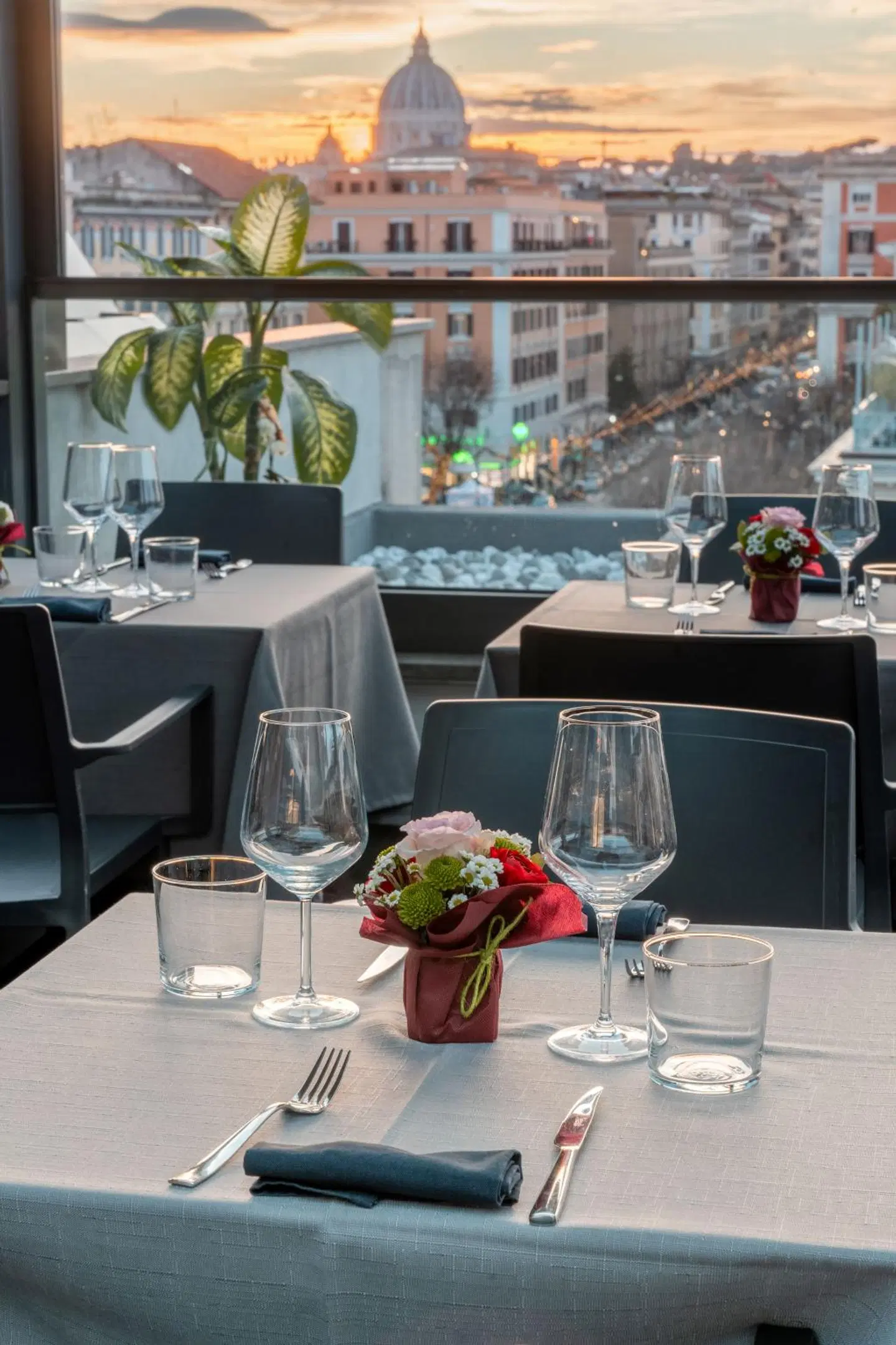 Twentyone Hotel Restaurant