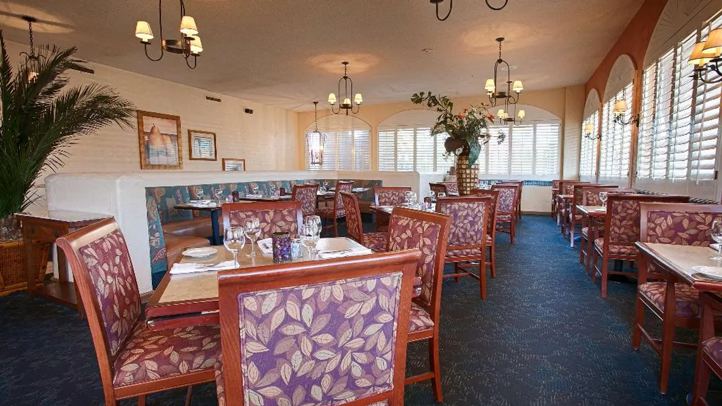 SFO Airport Hotel, El Rancho Inn Signature Collection Restaurant