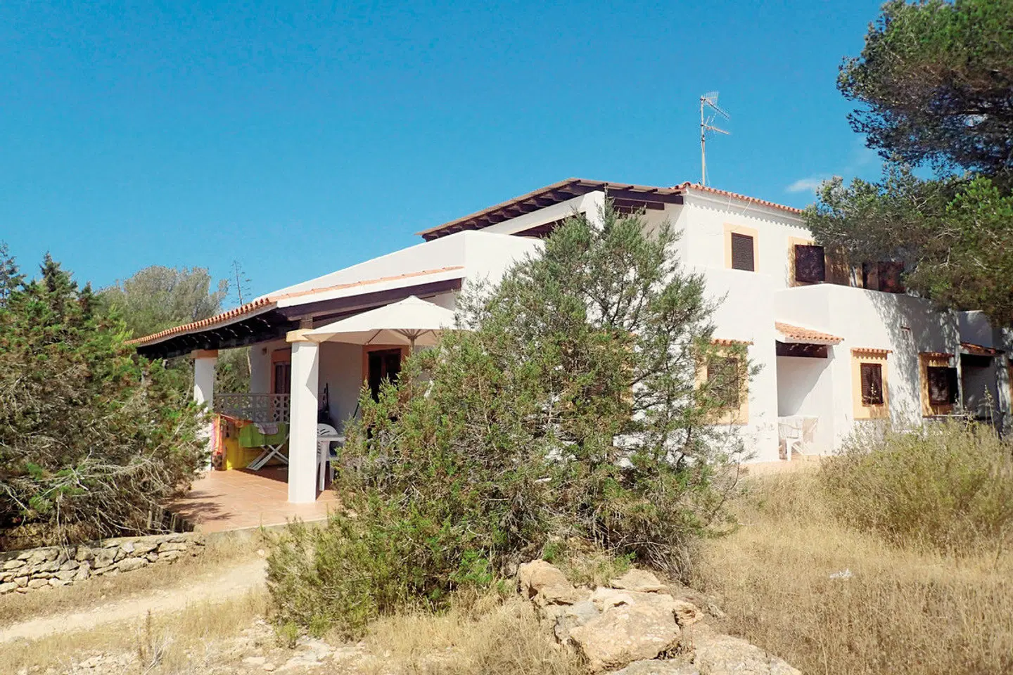 Casin EXTERIOR