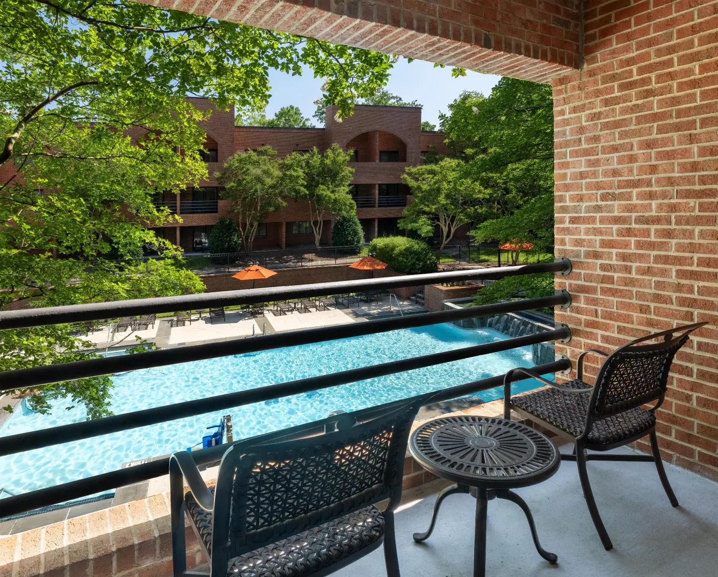 DoubleTree Suites by Hilton Charlotte/SouthPark Terrasse