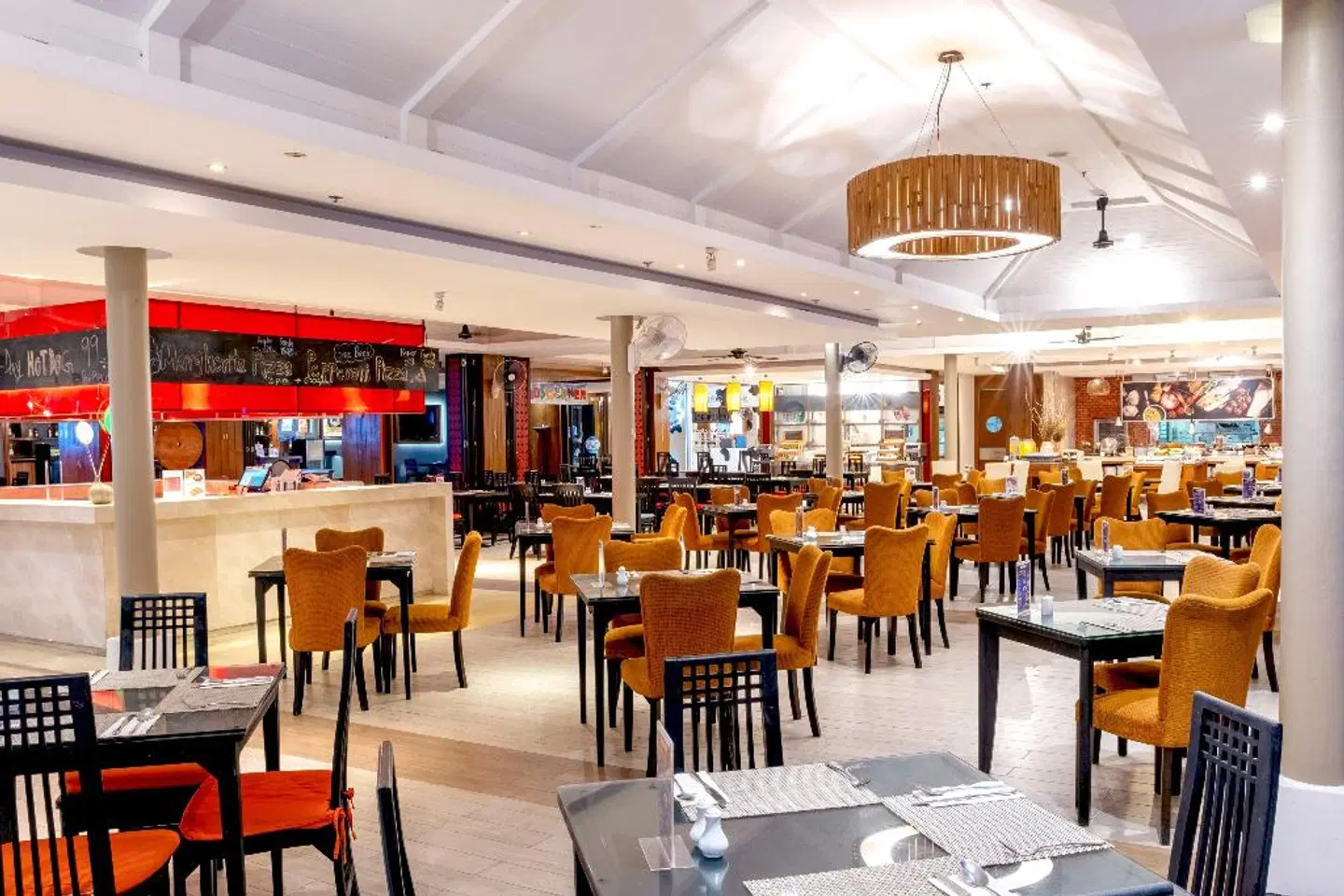 Destination Resort Phuket Surin Beach Restaurant