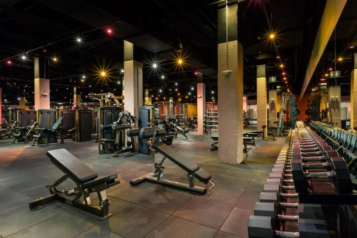 Boston Park Plaza SPORTS_AND_LEISURE
