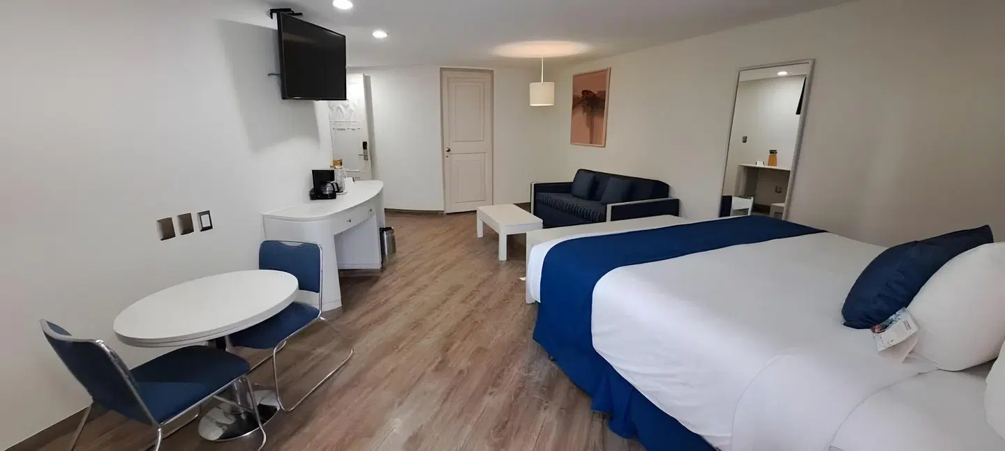 Century Zona Rosa ROOM_EXAMPLE