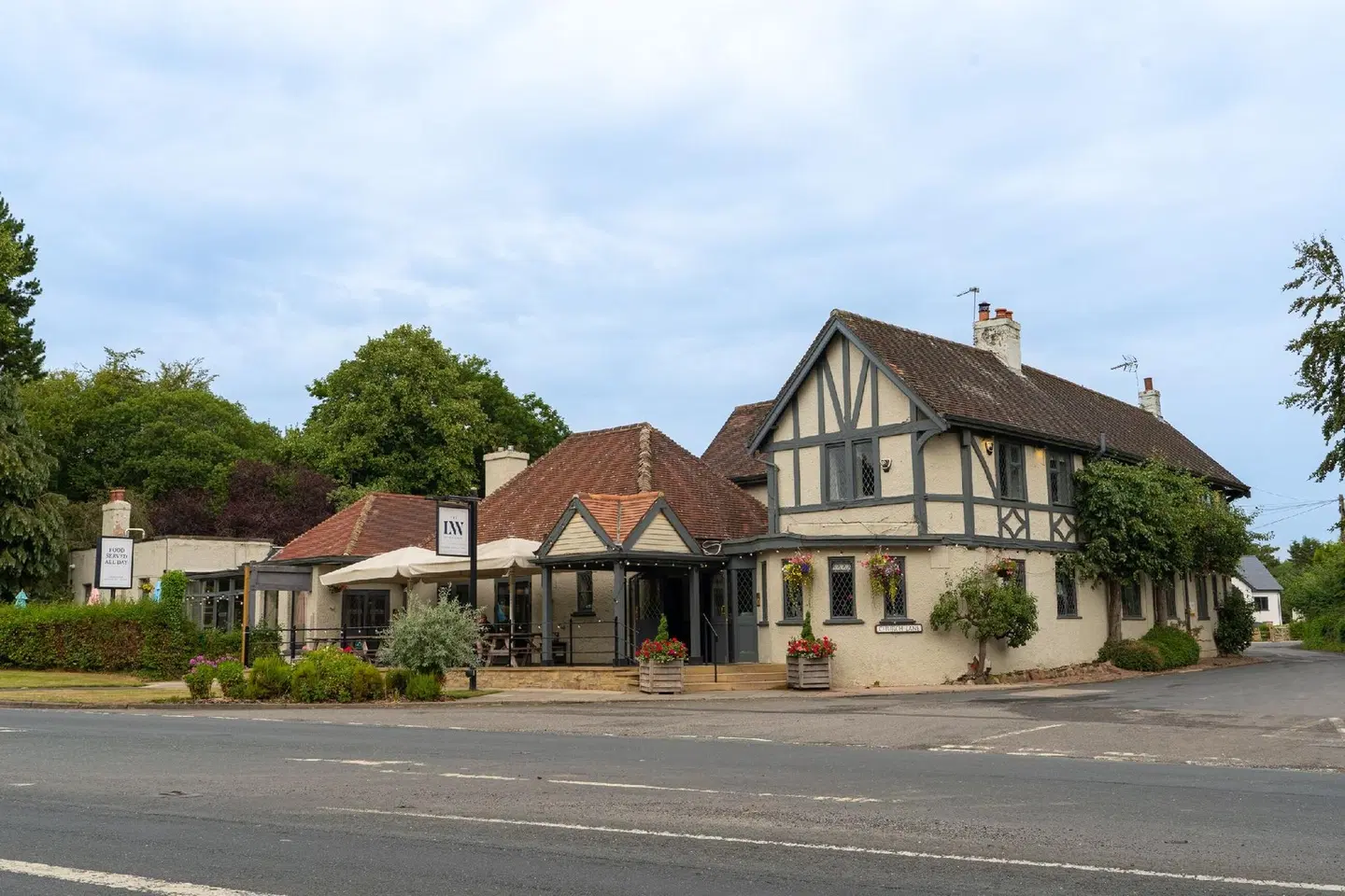 The Inn at South Stainley EXTERIOR