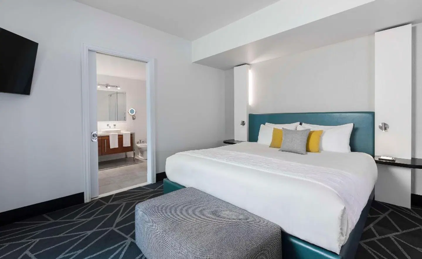 Le Crystal Montreal ROOM_EXAMPLE