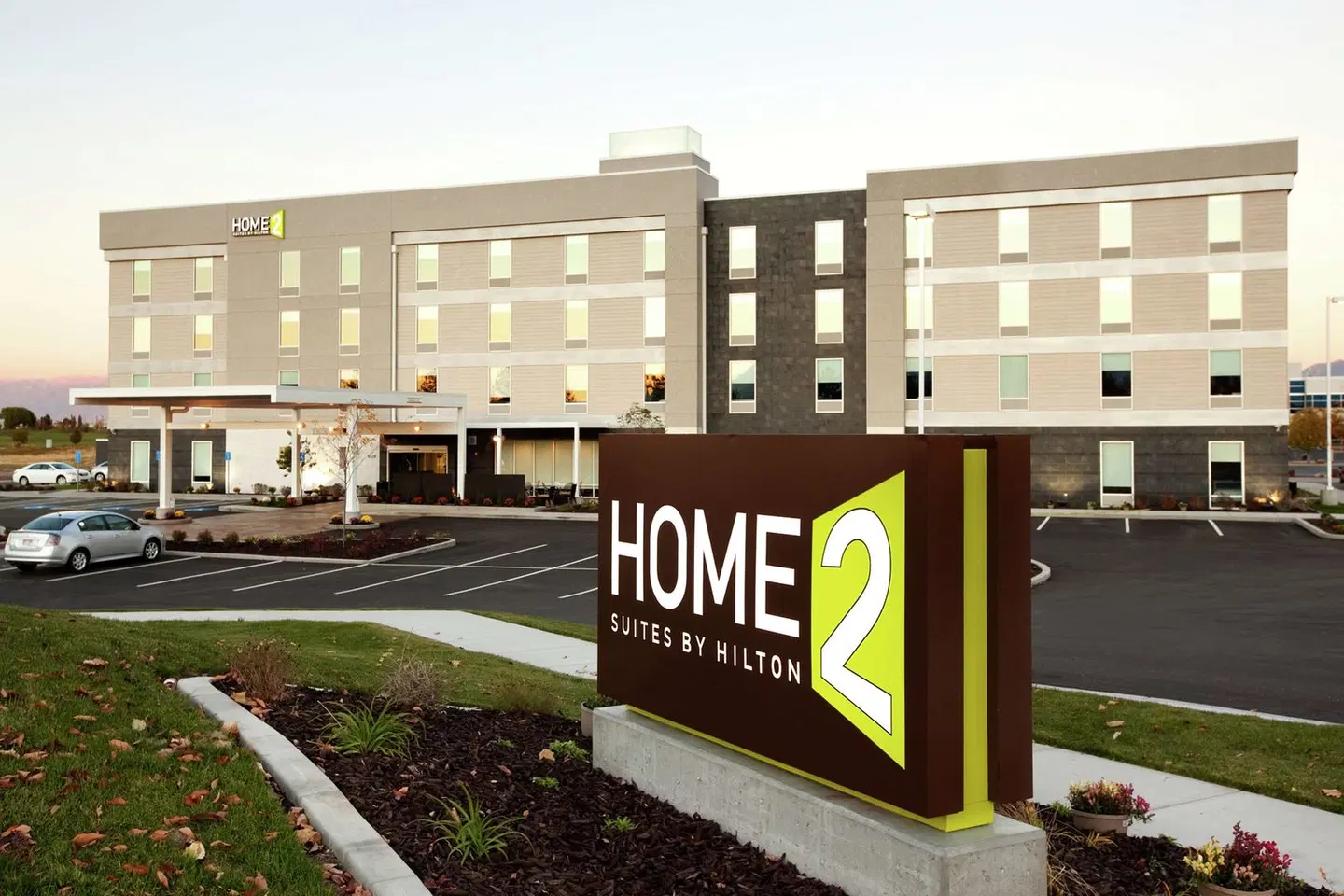 Home2 Suites by Hilton Salt Lake City / West Valley City, UT EXTERIOR