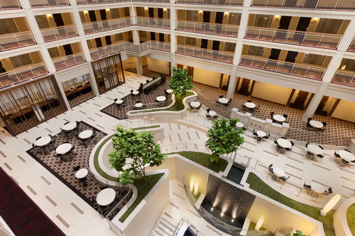 Embassy Suites by Hilton Chicago Downtown Terrasse