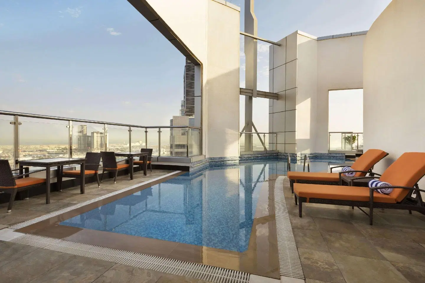 Ramada Abu Dhabi Corniche OUTDOOR_POOL