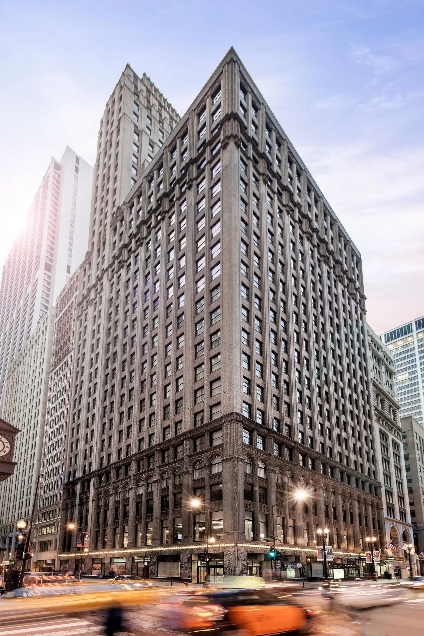 Residence Inn by Marriott Chicago Downtown/Loop EXTERIOR