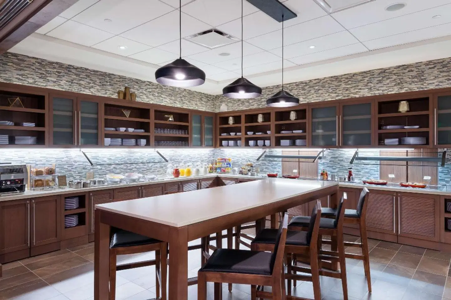 Hyatt Place Denver/Downtown Bar