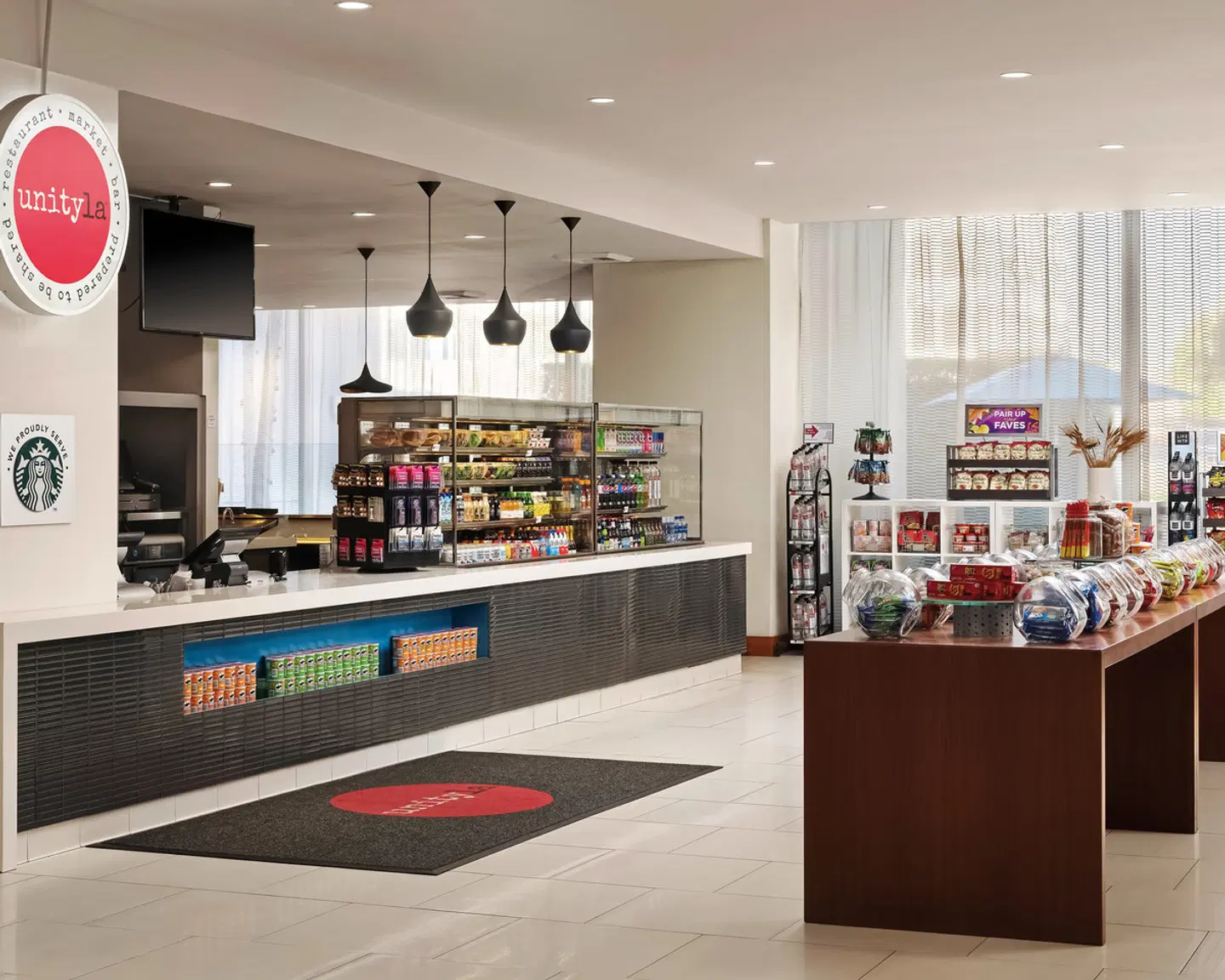 Hyatt Regency Los Angeles International Airport Bar