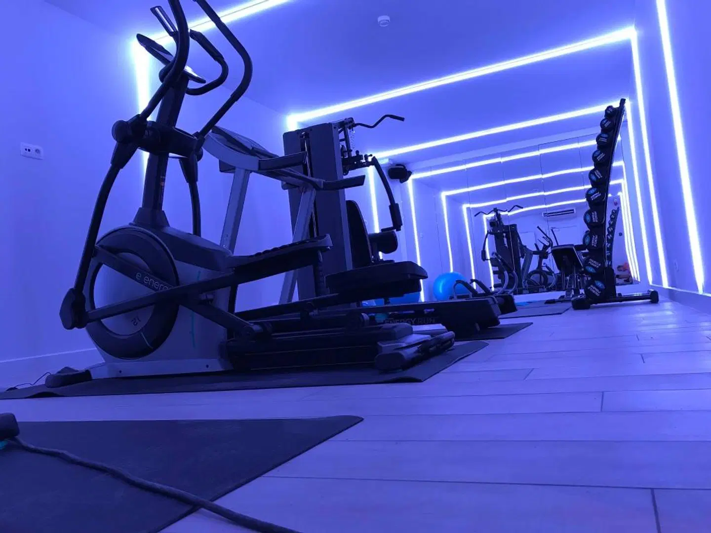 The Golden Tree Hotel SPORTS_AND_LEISURE