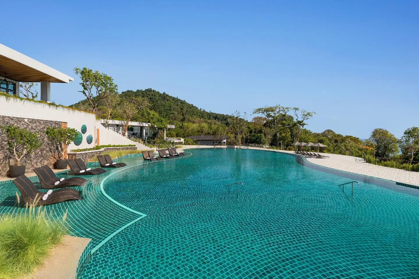 Perhentian Marriott Resort & Spa OUTDOOR_POOL
